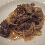 LUGALIS - 猪肉のラグーソースパスタ