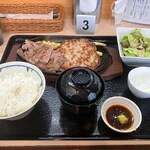 ステーキ&ハンバーグ 牛丸亭 - 
