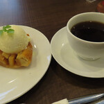 ポティエコーヒー - アップルパイ