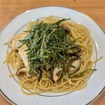 SPAGHETTI晴れるや - シイタケ（おしょう油味）　+のり　+納豆