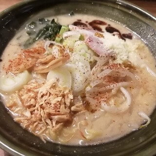 手作りの味噌らーめん 味噌樽_0