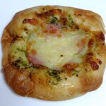 石窯ベーカリー ブロッドン - 石窯フォカッチャ ポテト＆ベーコン