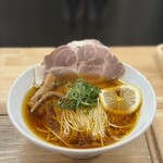 麺屋 松もと - 鶏そば　醤油　¥900