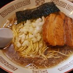 中華ソバ 伊吹 - 琥珀色のスープ「淡くち」