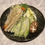 生つくねと秘伝しゃぶしゃぶ 田 - 野菜