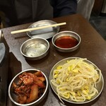 焼肉ホルモン ボンズ - 