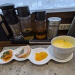 カフェ＆ビストロ カラナシ - 