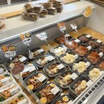 Tonkoya FISH MARKET - 