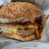 ラッキーピエロ - ラッキーエッグバーガー