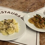 Lamp - 松茸と鶏ササミのクリームタリアテッレ・自家製サルシッチャとニラ、中国山椒のアラビアータ