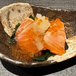 魚屋ひでぞう - サーモンといくらです。〆の炊き込みご飯撮るのを忘れてしまいました｡