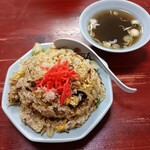 八角亭 - チャーハン　950円