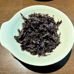 麺や 虎徹 - トッピング　黒バラのり