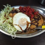 カレーのチャンピオン - ソースかけます