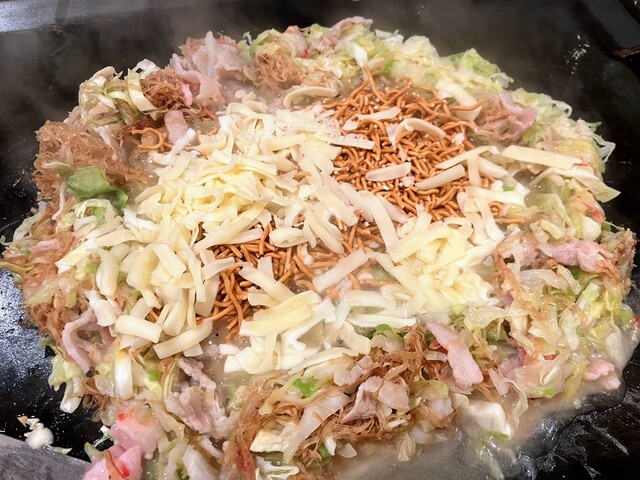 もんじゃや 新宿東南口店 - 新宿/お好み焼き | 食べログ