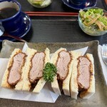 カフェ＆レストラン　絵里珈 - 