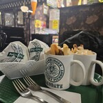 ラッキーピエロ 本町店 - 