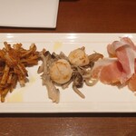 トラットリア イル バッコ - 前菜の盛り合わせ3品