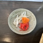 食堂 小野 - 【2025.12.14(日)】かつ丼小ざるそばセットの漬物