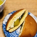 志”満ん草餅 - 