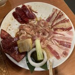 元氣七輪焼肉 牛繁 - 