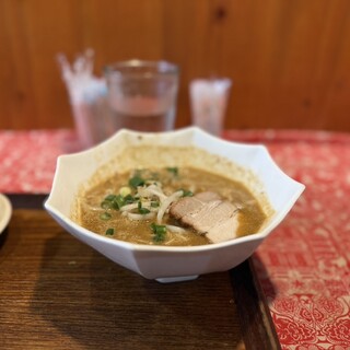 台湾家庭料理 黄さんの家_1