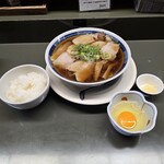 Ramen Torikatsu - 肉中華麵，小碗白飯