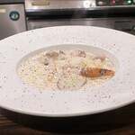 トリワイン ＰＩＫＯＳＨＨＨＵ - 鶏と白菜のホワイトシチュー