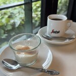 ラ ベントゥーラ - パンナコッタとコーヒー