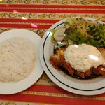 ビストロ ミナミンカゼ - プレミアムチキン南蛮（1550円）