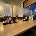 忠治食堂 - 内観