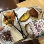 山梨パン工房 モンマーロ - パン