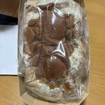 山梨パン工房 モンマーロ - ぶどうぱん