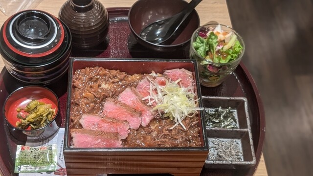 ビフテキ牛の福 上本町YUFURA店 - 大阪上本町/ステーキ | 食べログ