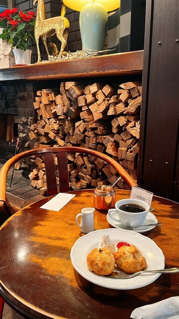 コーヒーレストラン ドルフ （Coffee Restaurant DORF） - 国際会館