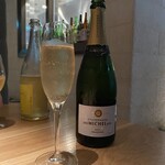 ラ・ボンヌターブル - 