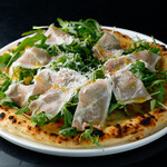 NAKAMEGURO TERRACE - 生ハムルッコラピザ