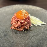 炭火焼肉 にく式 - 牛ユッケ♪