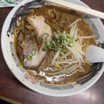 一品香 - 最初から胡椒かかってます。