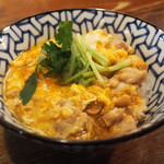 鳥扇 - 地鶏の親子丼