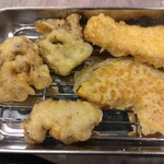 揚げたて天ぷら きたお - 舞茸・カキ・かぼちゃ・イカ