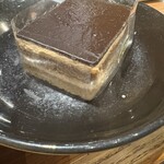 ウエスト - チョコレートオペラケーキ♪甘くて美味しいです☆
