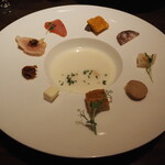 Salon de Patina - はじまりは 10品の小さな前菜で