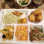 中華居酒屋 超兄貴 - 今日の点心は　揚げぱんでした