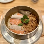 相州鳥ぎん - とり鮭釜めし