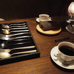 Salon de Patina - パートナーは紅茶、私はコーヒー