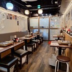 ジンギスカン 神の羊 - 店内