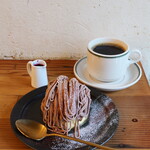 オールシーズンズ コーヒー - ショコラモンブランプリン（900円） 本日のコーヒー（480円）