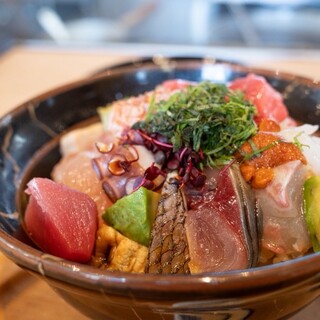 生本まぐろ 炊き餃子 井上 - 料理写真: