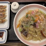 링가 핫토 후지그란 마츠야마점